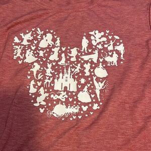 Women’s Disney t shirt. Ears